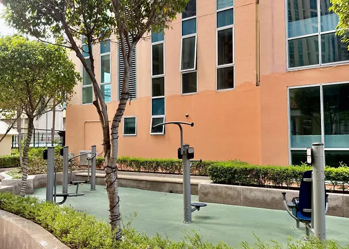 Apartment Venice Luxe King Bed Cinema Stay, Pool Canal Mall Netflix For 3 Guests Only *